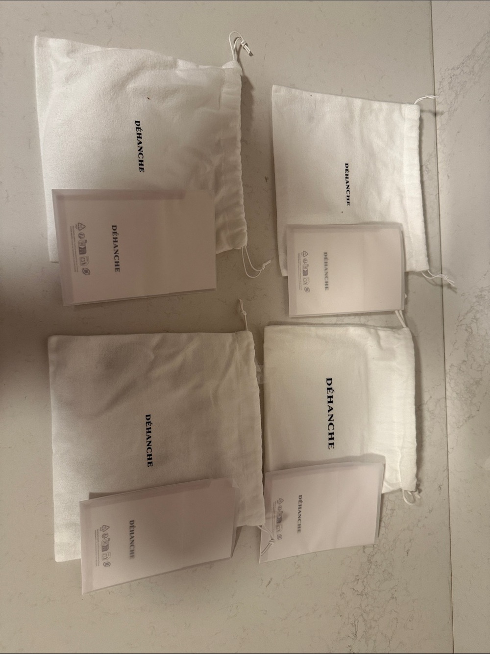 DÉHANCHE White Branded Dust Bags - Set